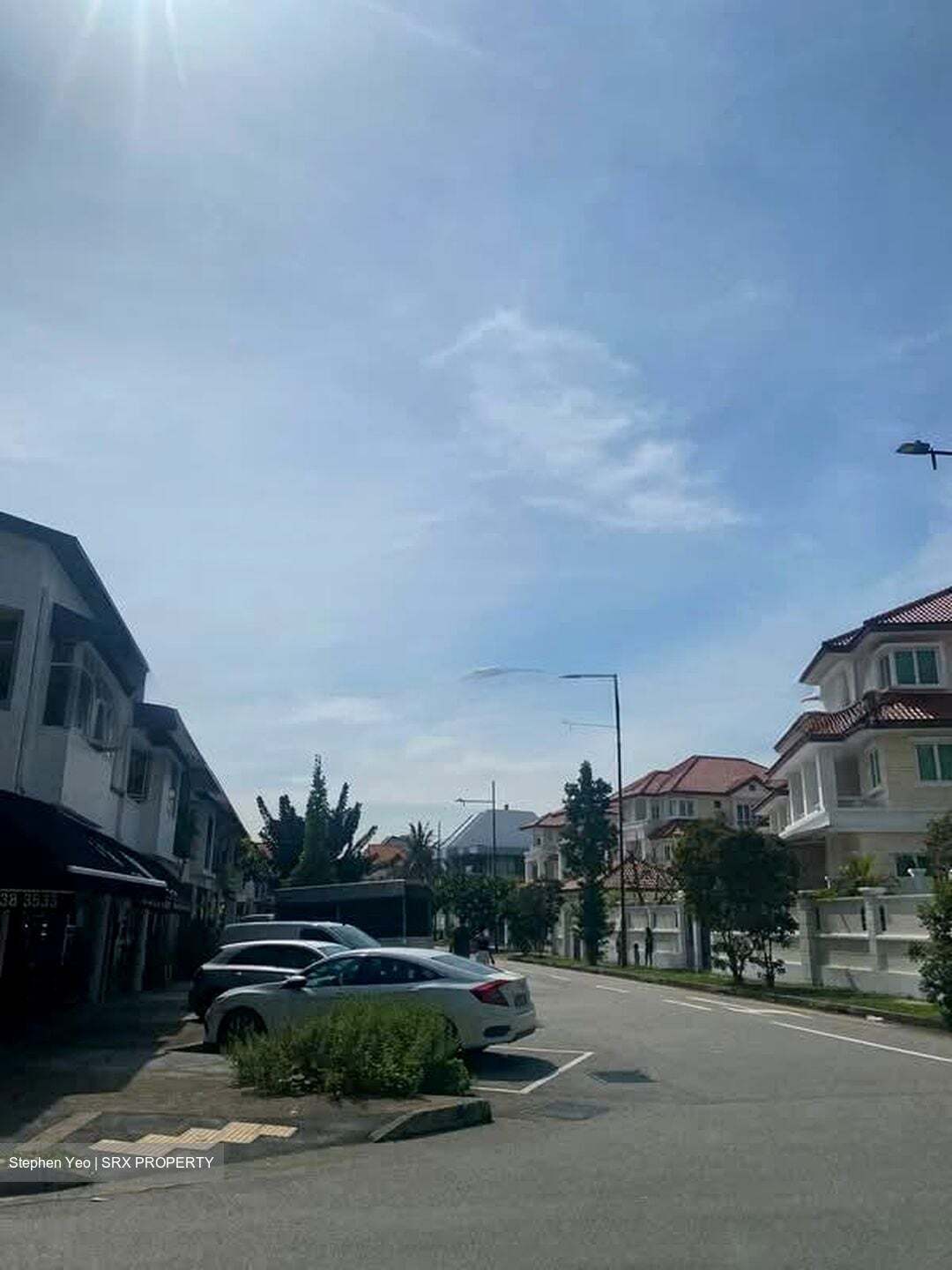Jalan Tua Kong (D15), Retail #637194121